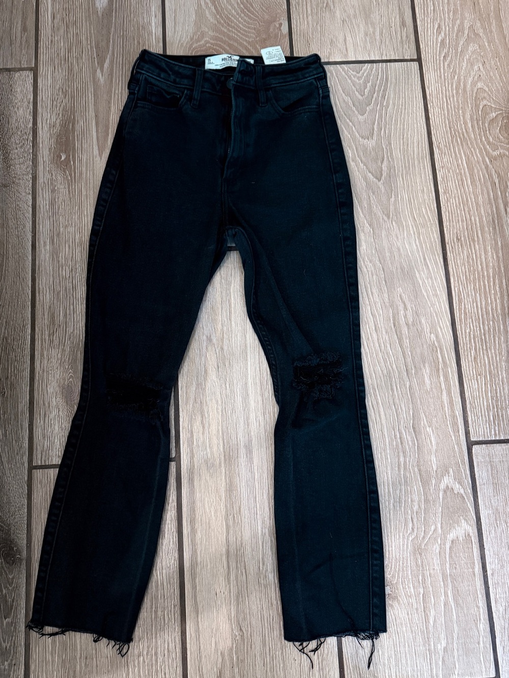 Hollister Black Curvy High-Rise Skinny Ankle Jeans